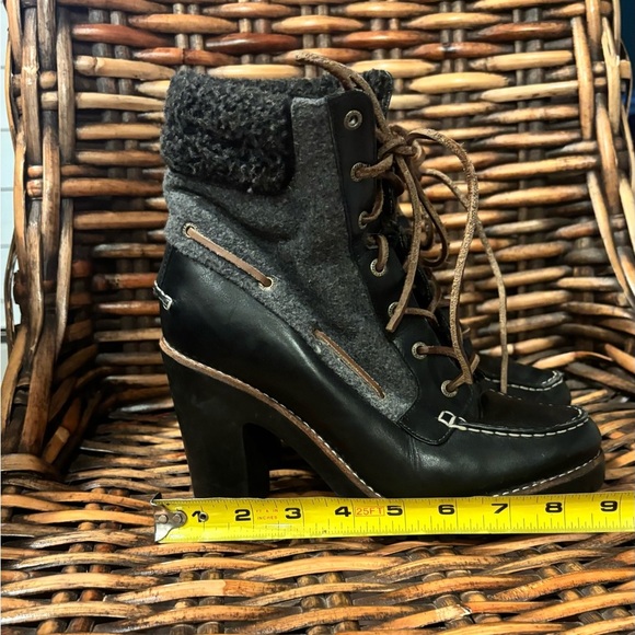 Sperry Top Sider Ankle Boots Black Leather/Gray High Heel
Lace Up Women's 8 - Picture 5 of 14